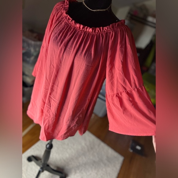 Women's Size 1X Violet + Claire Long Sleeve Flow Top NWOT - Picture 1 of 7